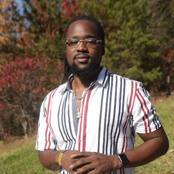 Meet your Posher, Chris - Picture 1 of 1